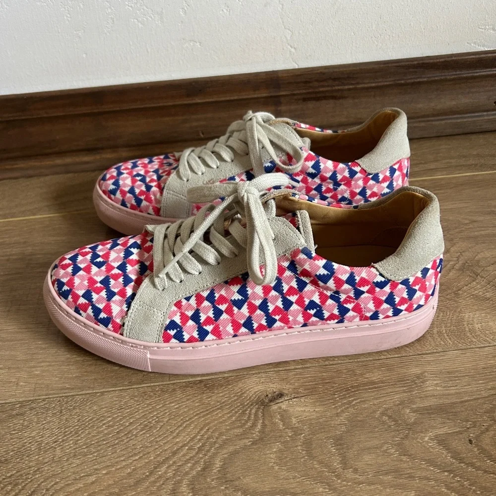 Penelope Chilvers Sneakers pink, blue, and white geometric pattern